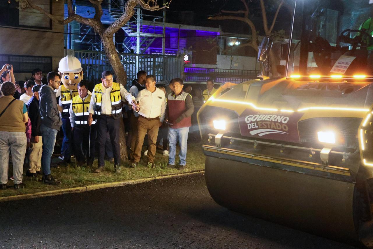 Pemex y gobierno estatal impulsan pavimentación sin precedentes en Puebla capital