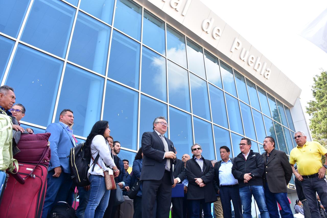Llega a Puebla primer vuelo desde Newark al Aeropuerto de Huejotzingo