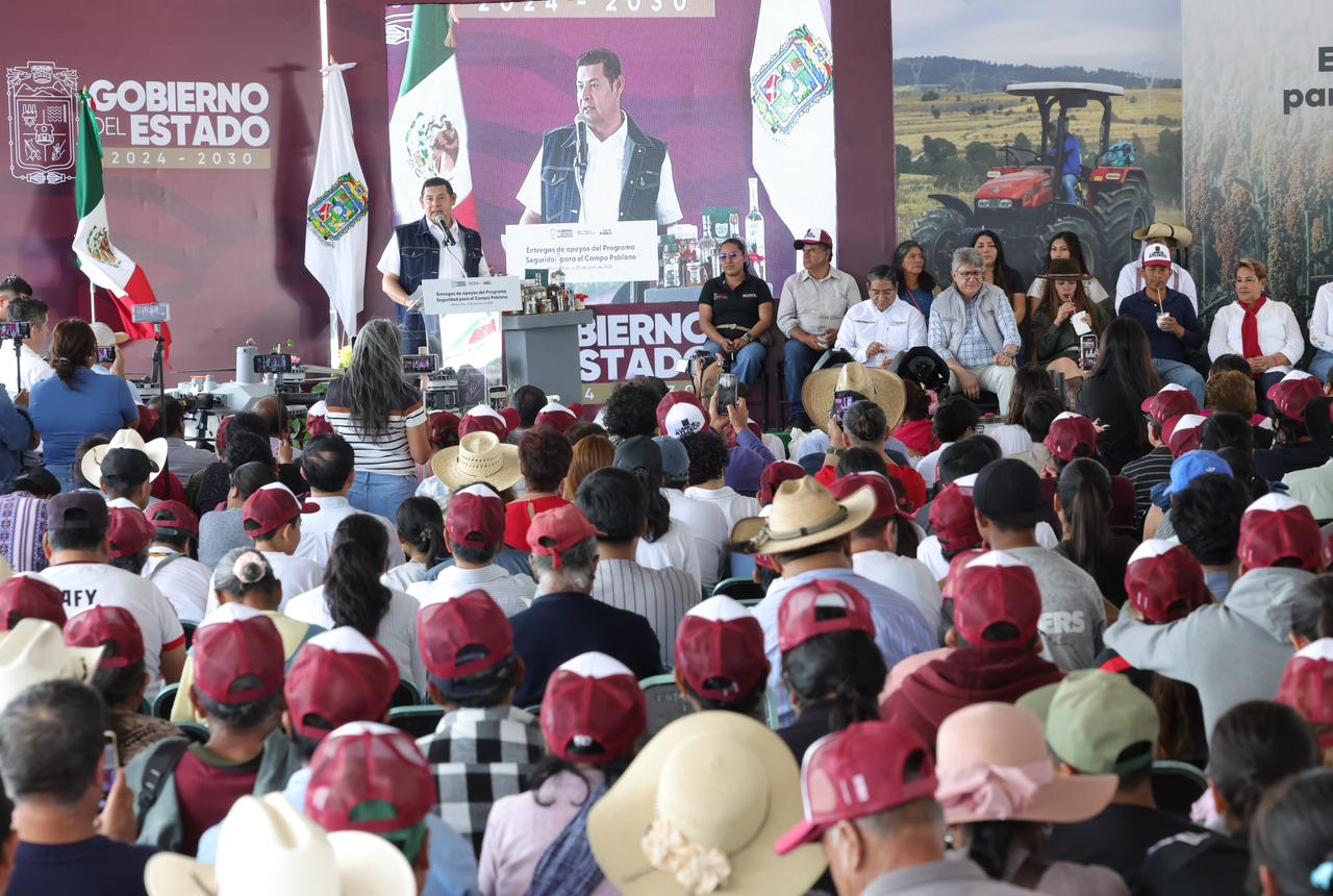 Armenta: Revolución del campo impulsa a productores con tecnología y valor agregado