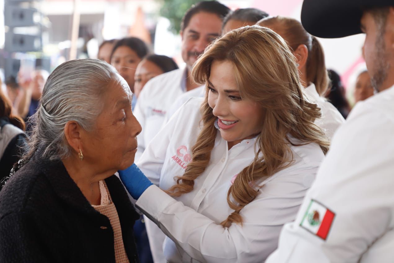 SEDIF protege con calidez y atención integral a personas adultas mayores SEDIF protege con calidez y atención integral a personas adultas mayores