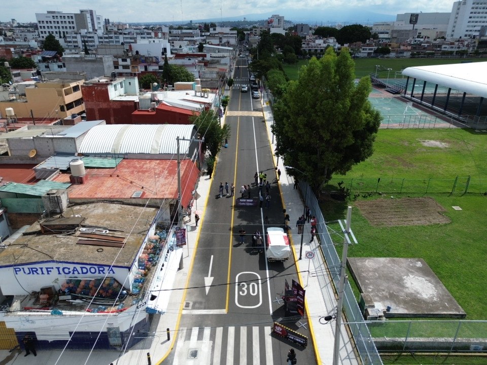 Entrega Pepe Chedraui rehabilitación vial en la Junta Auxiliar de San Baltazar Campeche