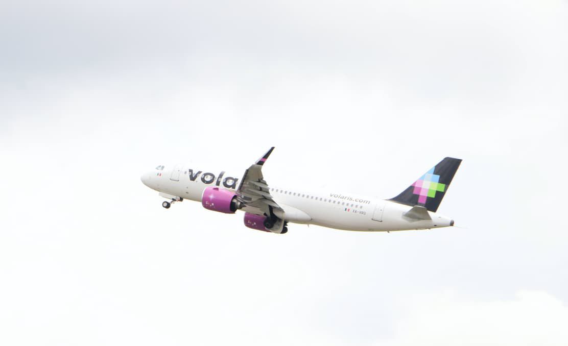Inauguran vuelo Puebla a Los Ángeles con 78 pasajeros