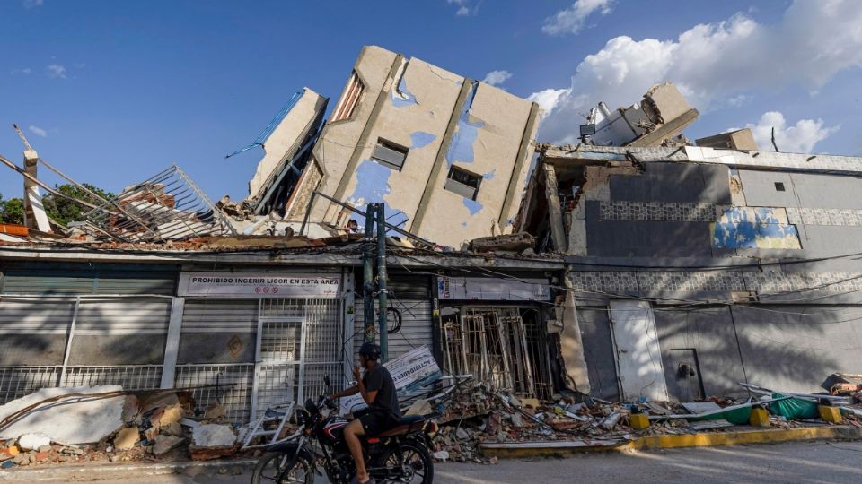 Terremotos en Venezuela: suman casi 5 mil los muertos a 22 días de los sismos Terremotos en Venezuela: suman casi 5 mil los muertos a 22 días de los sismos